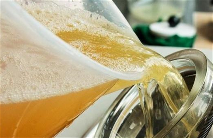 （圖：礦物油消泡劑運用）