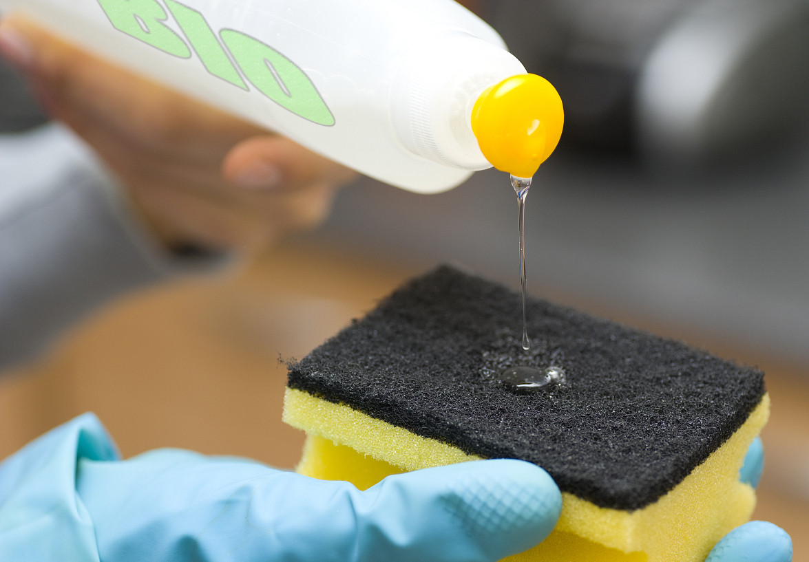 （圖：水性膠黏劑消泡劑應用）