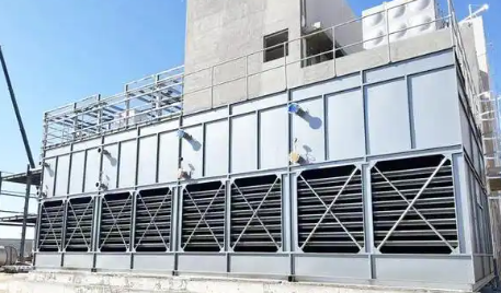 （冷水塔水處理消泡劑應(yīng)用場(chǎng)景） 