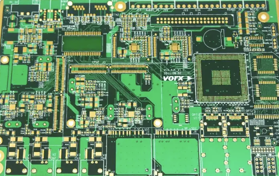 （線路板清洗消泡劑應(yīng)用場(chǎng)景） 