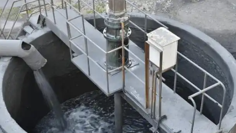 （脫硫池用消泡劑應用場景）